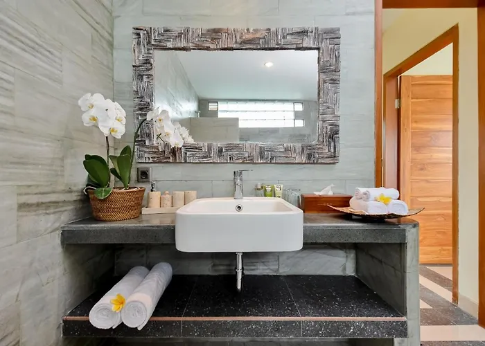 Three Bed In Ubud (Bali)